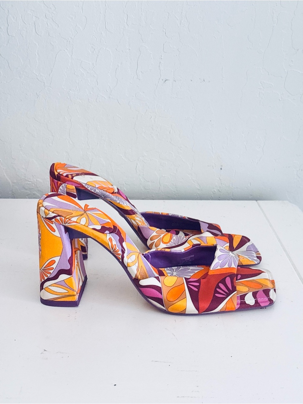 Zara Vibrant Floral Print Block Heel Square Toe Sandals Orange Purple, 39 (8.5) - Picture 5 of 10